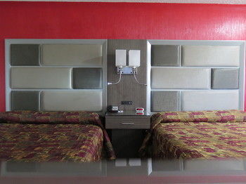 Hotel Red Roof Bonanza - Marysville Yuba City
